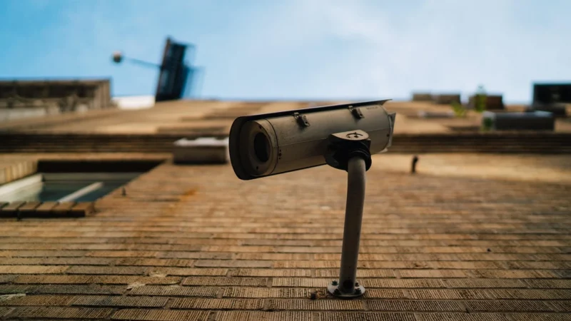 Ezviz Kamera Monitorująca Ip Z Lampą Led Lc3