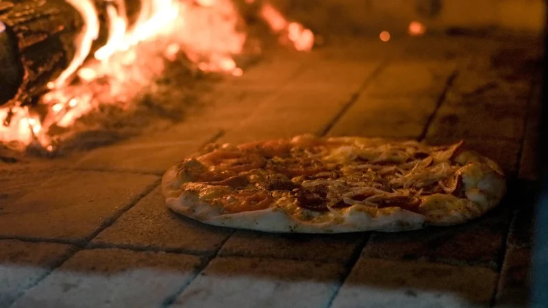 Hendi Piec do pizzy Basic 4 (226681)