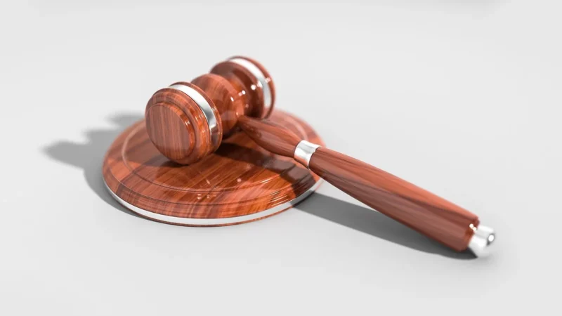 Mocne argumenty w obronie – adwokat z Warszawy w sprawach karnych