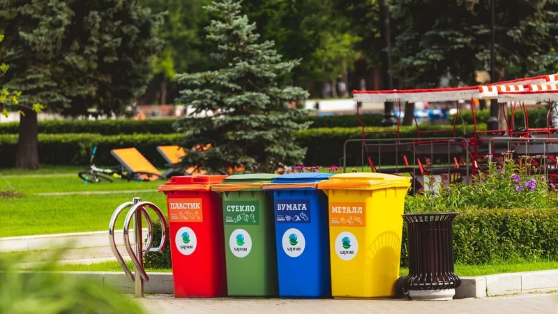 Plastikowy kosz na śmieci BEGREEN, na odpady segregowane, pojemność 50 l, żółty