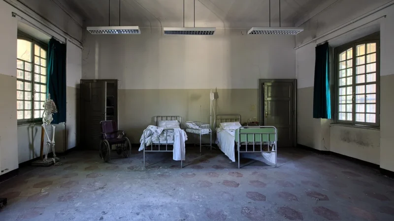 Prometal Elbur Tanie Regulowane Łóżko Rehabilitacyjne Elektryczne Z Materacami